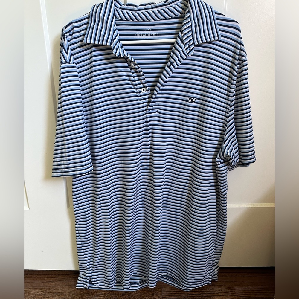 EUC vineyard vines golf polo